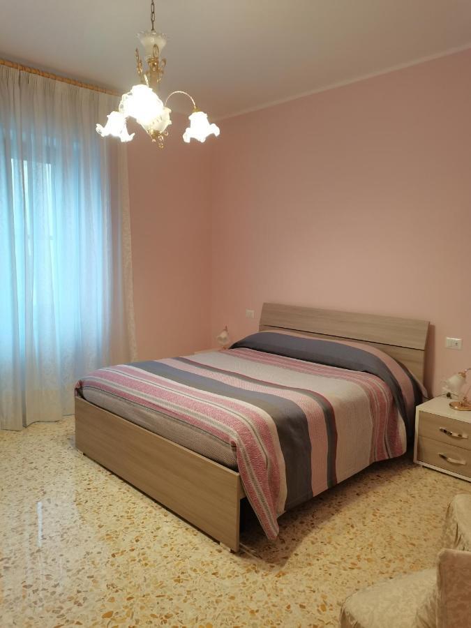 Domus Lineker Apartamento Venafro Exterior foto