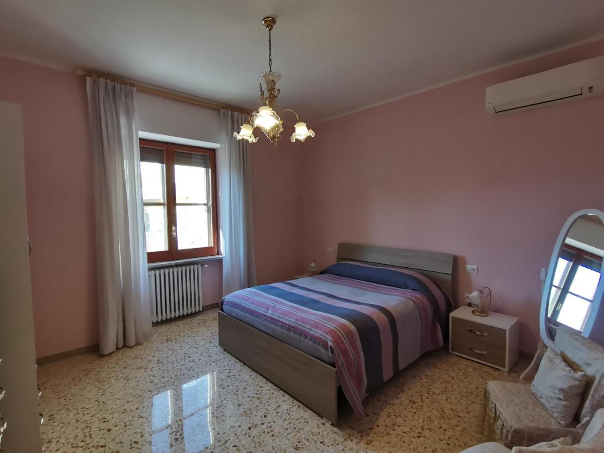 Domus Lineker Apartamento Venafro Exterior foto